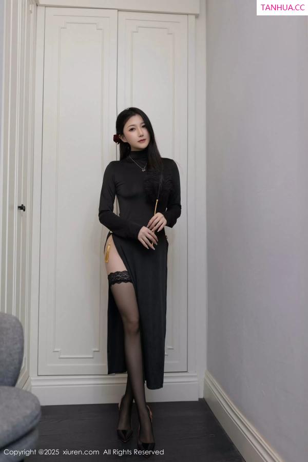 [XiuRen]高清写真图 2025.03.14 No.10023 鱼子酱Fish 黑丝美腿